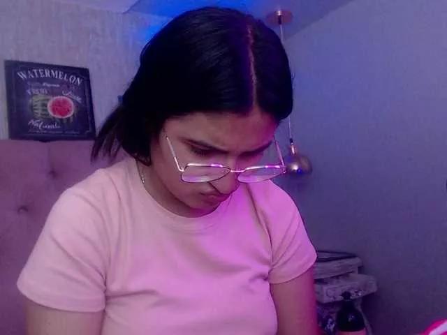 laurenelove on BongaCams