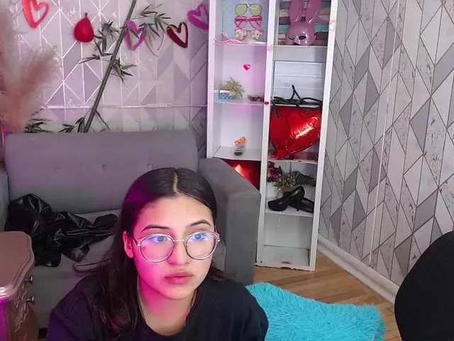laurenelove on BongaCams 