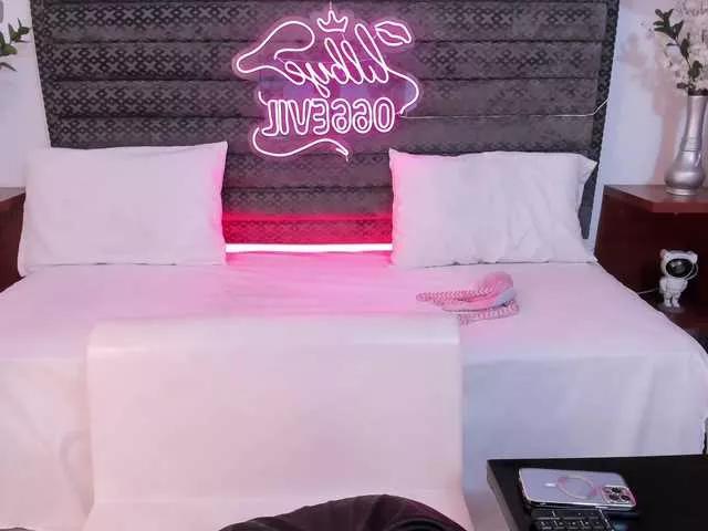 Lilbye066evil on BongaCams 