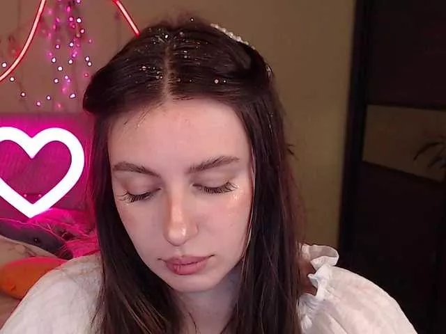 Offline Lilijily on BongaCams