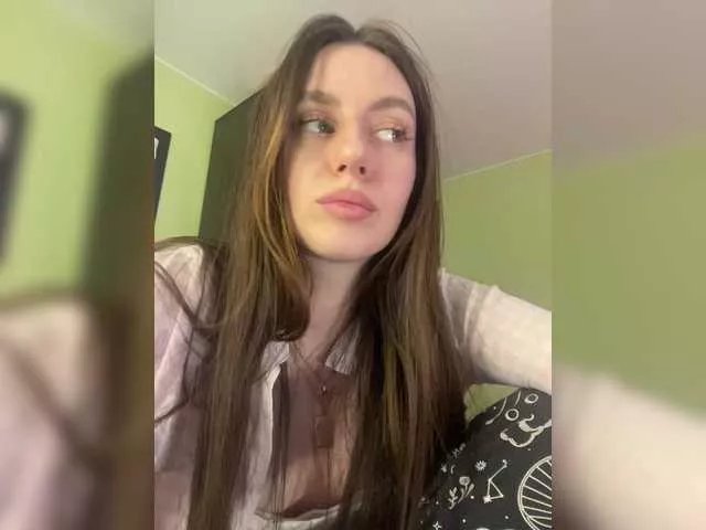 Offline Lilijily on BongaCams