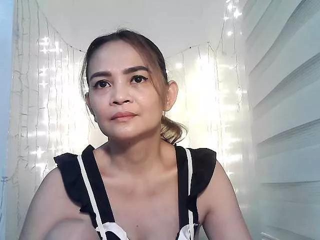 lilymaepinay on BongaCams 