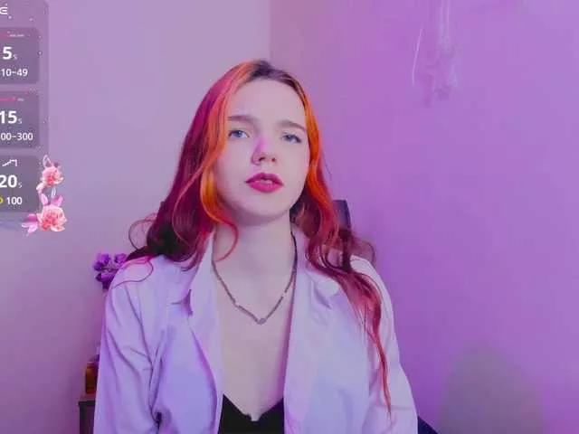 LinaBebi on BongaCams 