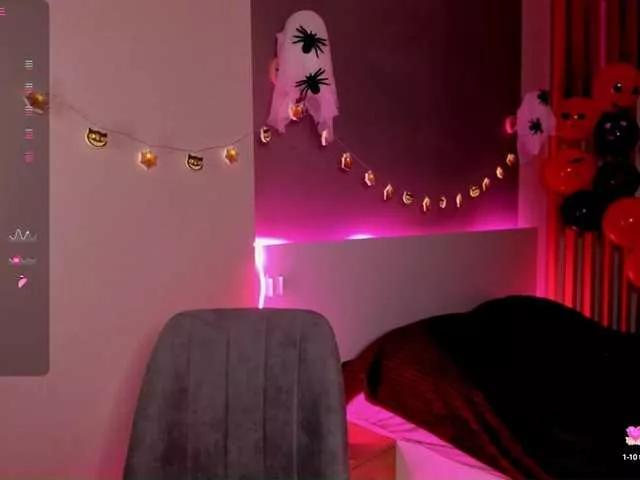 LinaBebi on BongaCams 