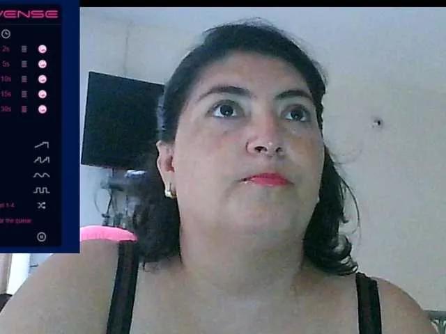 Offline linamaria98 on BongaCams