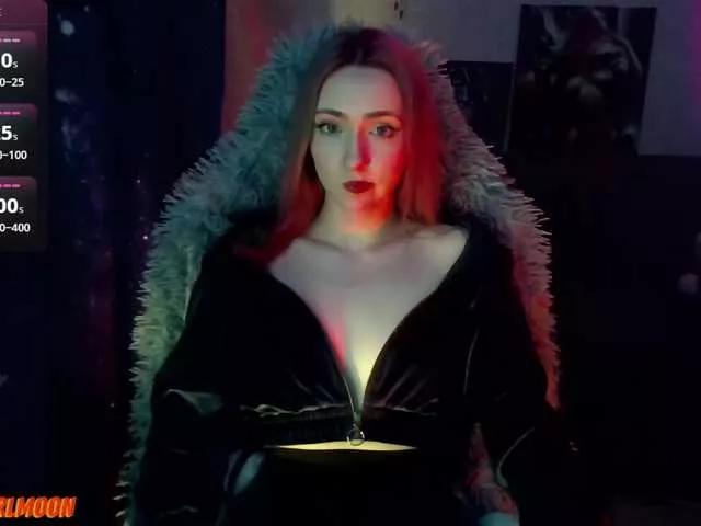 LollyGirlMoon on BongaCams 