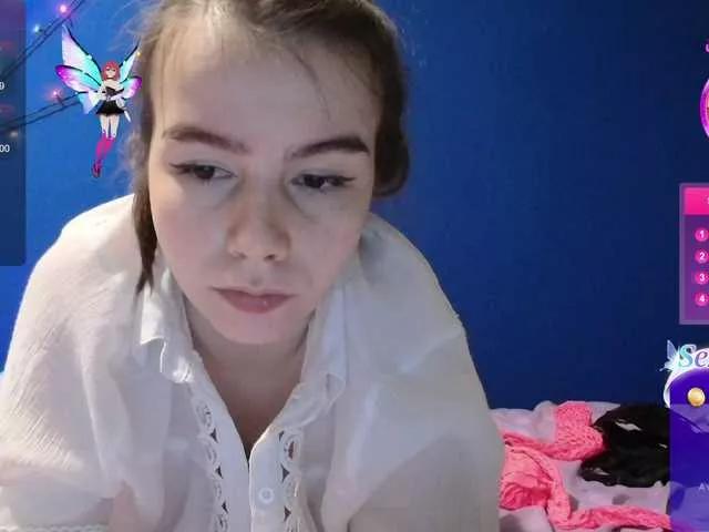 Offline Lona-S on BongaCams