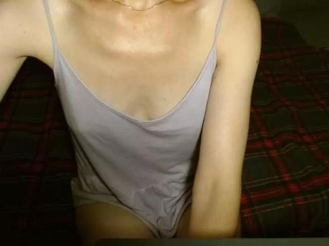 Offline LorraineOSun on BongaCams