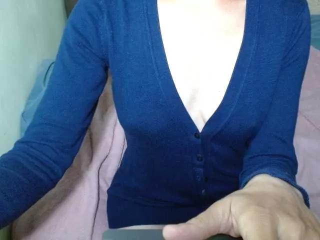 Offline LorraineOSun on BongaCams