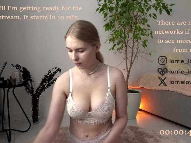 lorrielovestory on BongaCams 