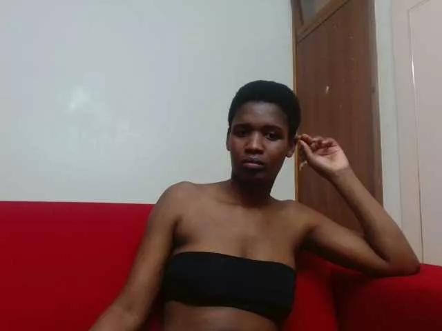 LuluBerry2429 on BongaCams 
