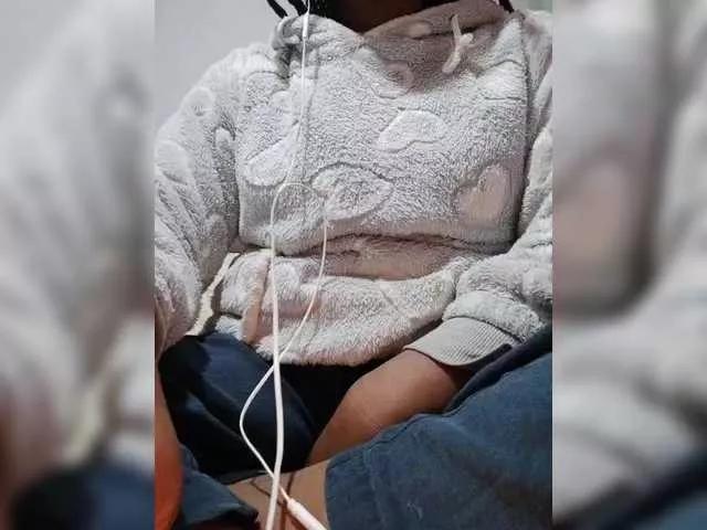 Ma-monde on BongaCams 