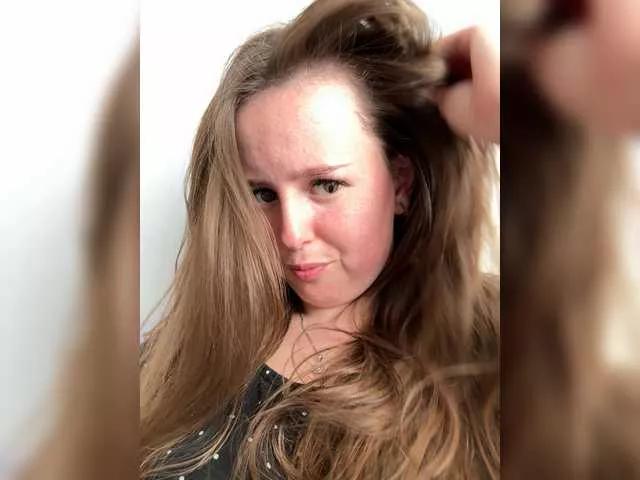 Offline MariaBowman on BongaCams