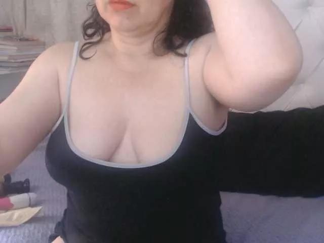 Maturepriscila on BongaCams 