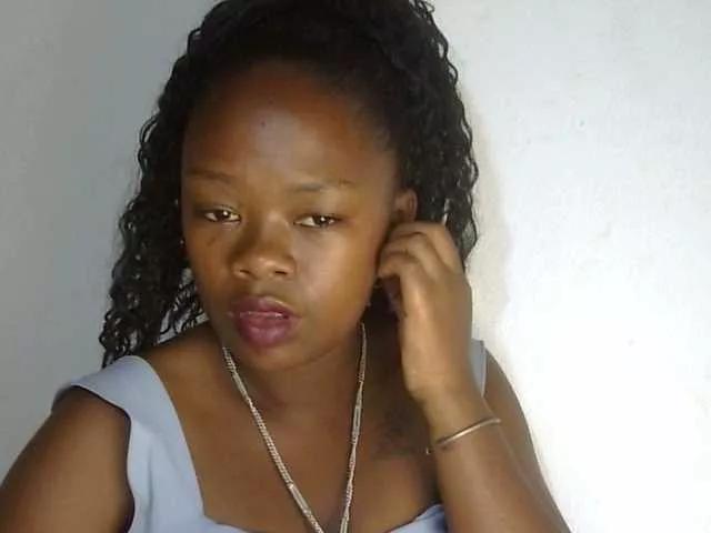 Offline May-sexy on BongaCams