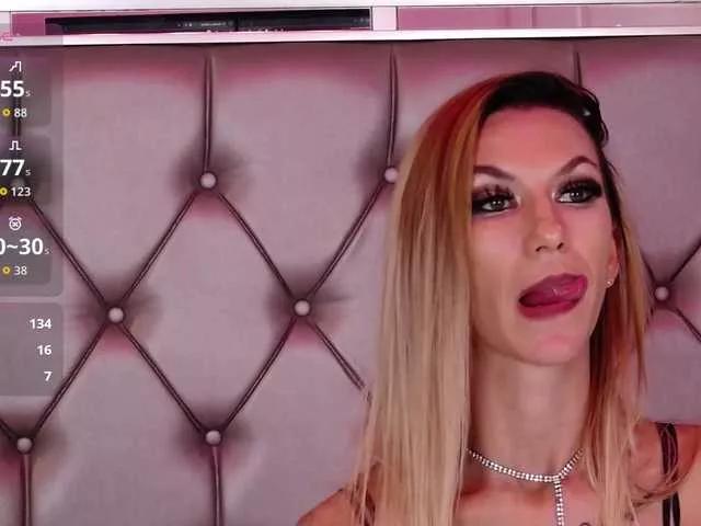 MayaHale on BongaCams 