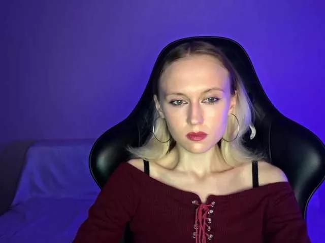 Offline Mencia on BongaCams