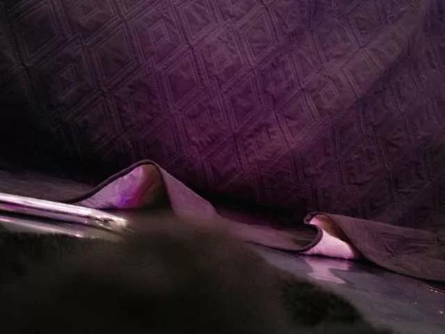 Midnightrose11 from BongaCams