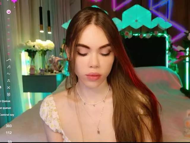 MimiForce from BongaCams