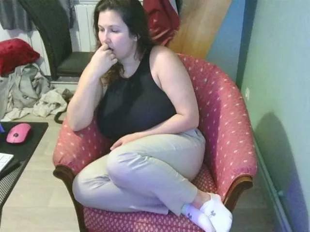 Offline Minettesexy24 on BongaCams