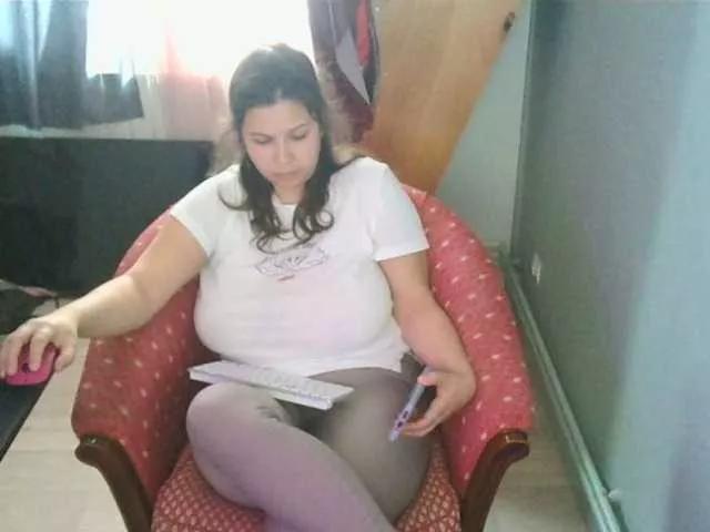 Offline Minettesexy24 on BongaCams