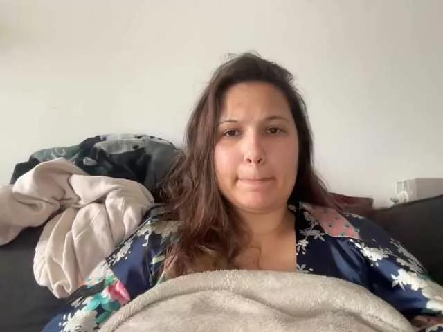 Offline Minettesexy24 on BongaCams