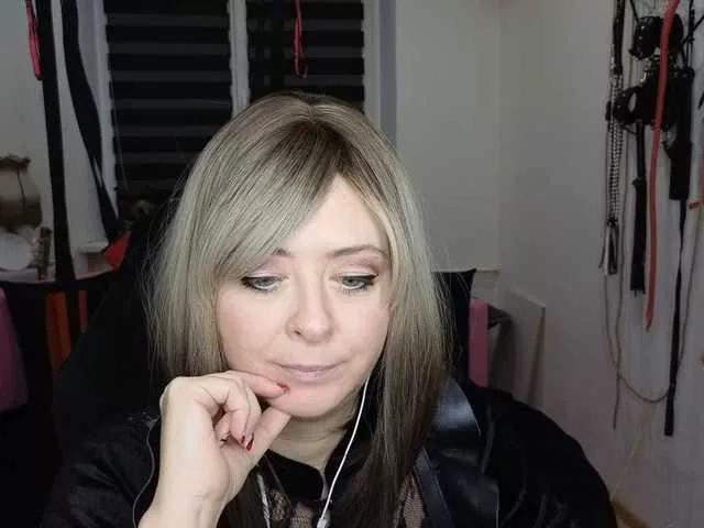 missGODDESS on BongaCams 