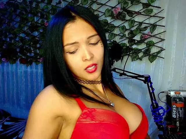 Mommyjeva on BongaCams 