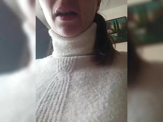 Offline monikaG on BongaCams