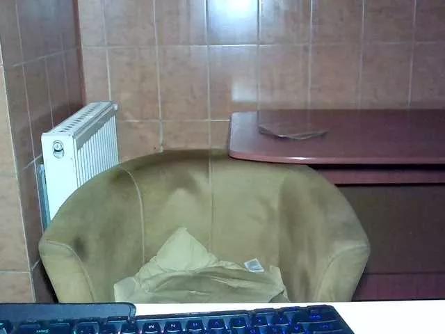 Offline MoniqQuuen on BongaCams