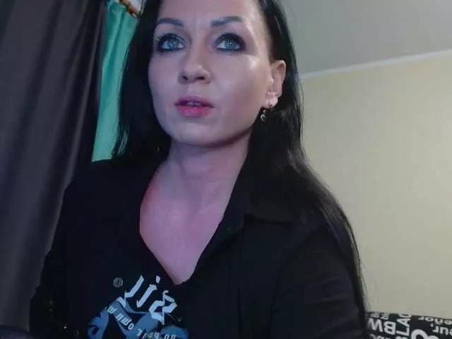 Monkey104 on BongaCams 