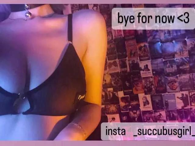 MoonYourLife on BongaCams 