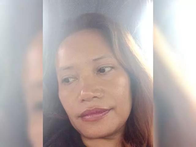 Offline myoneandonly on BongaCams