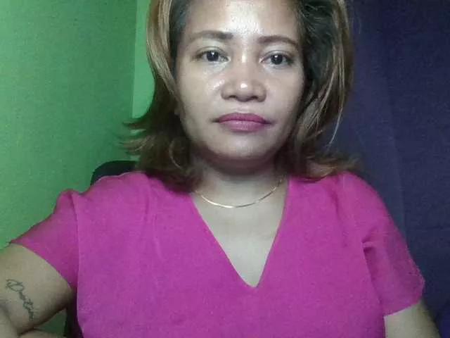 Offline myoneandonly on BongaCams