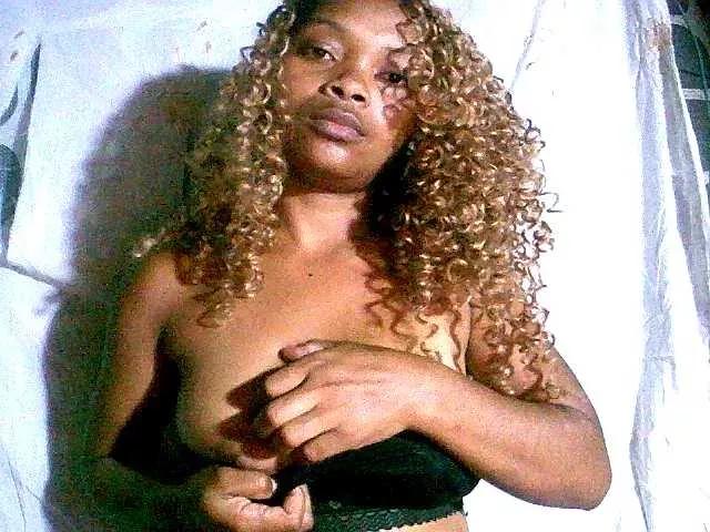 Nadia007 on BongaCams