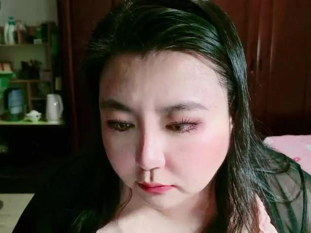 nanasmile on BongaCams 