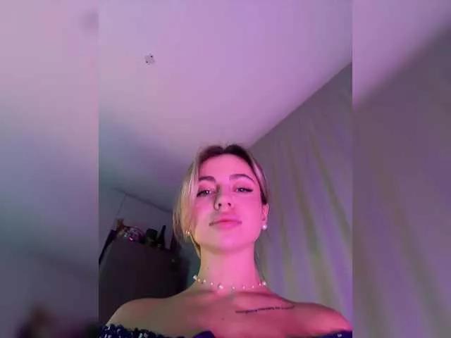 Nataliecroys on BongaCams 