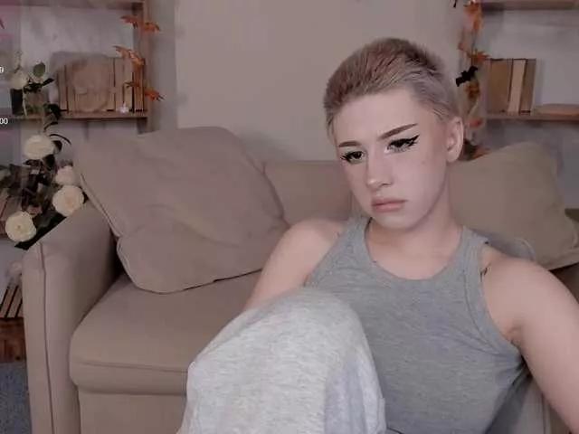 Offline Necucubi on BongaCams