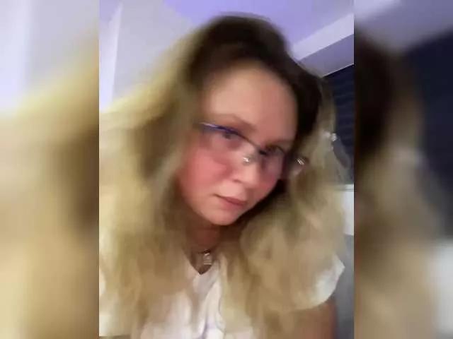 NERVOMOTINA on BongaCams