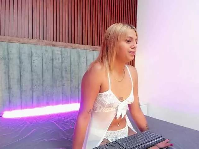 NiaaGraves on BongaCams