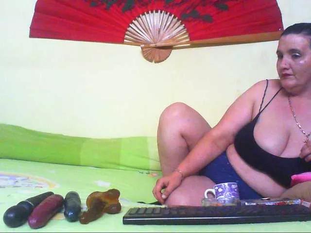 Freechat nicolsweet1a on BongaCams
