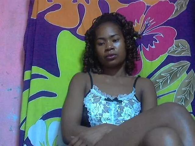 Offline nomenen on BongaCams