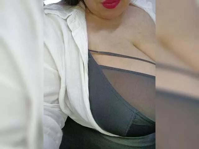 okgugl552 on BongaCams 