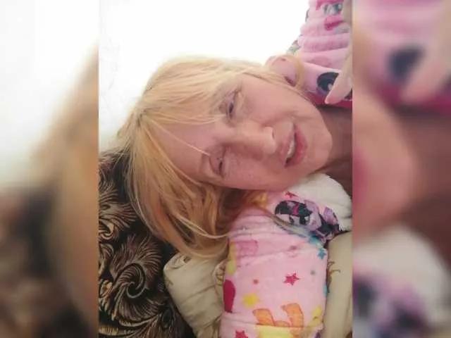 pautina100 on BongaCams 