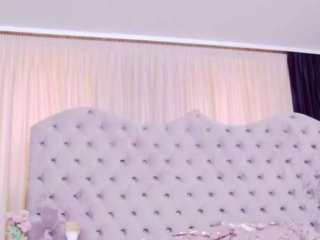 PenelopeLynnx on BongaCams 