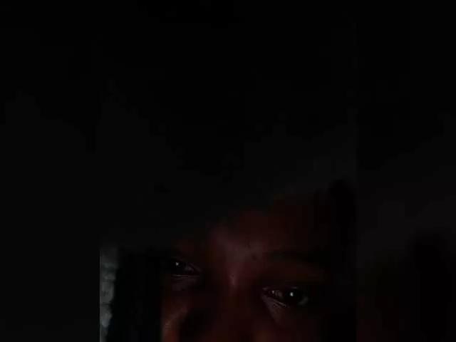 Offline Petitegoddess on BongaCams