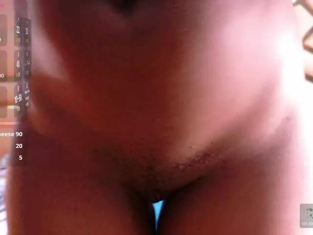 Offline petitelittleebony on BongaCams