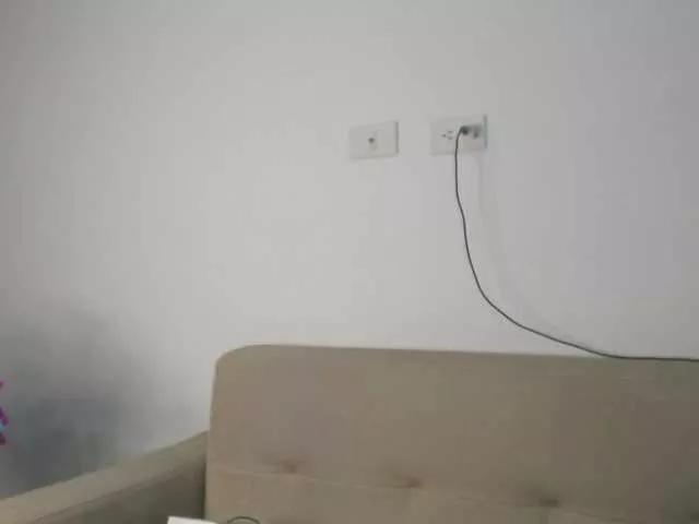 Freechat Polet-Lambertt on BongaCams