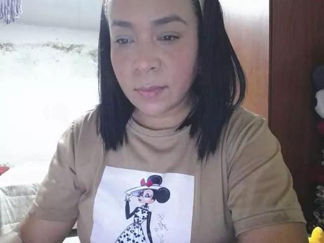 Offline pregnantsaraxxx on BongaCams