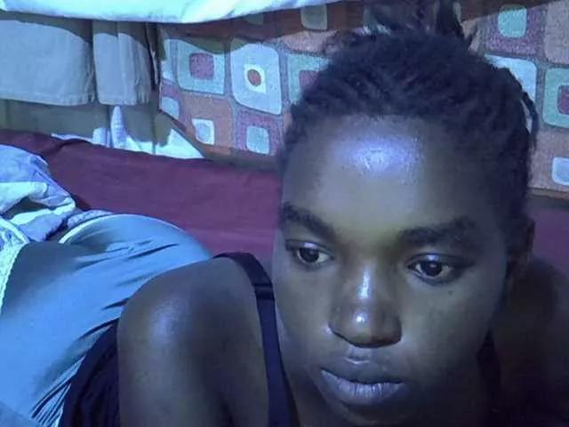 Freechat princess-scovia on BongaCams